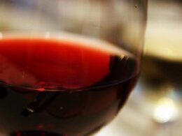 Διαβήτης: Ένα ποτήρι κόκκινο κρασί ωφελεί την καρδιά - Glykouli.Gr