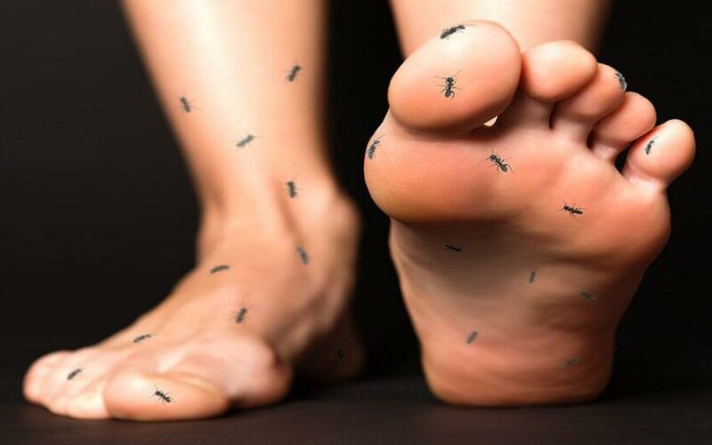 Τι συμβαίνει όταν μουδιάζουν τα χέρια και τα πόδια μας;
