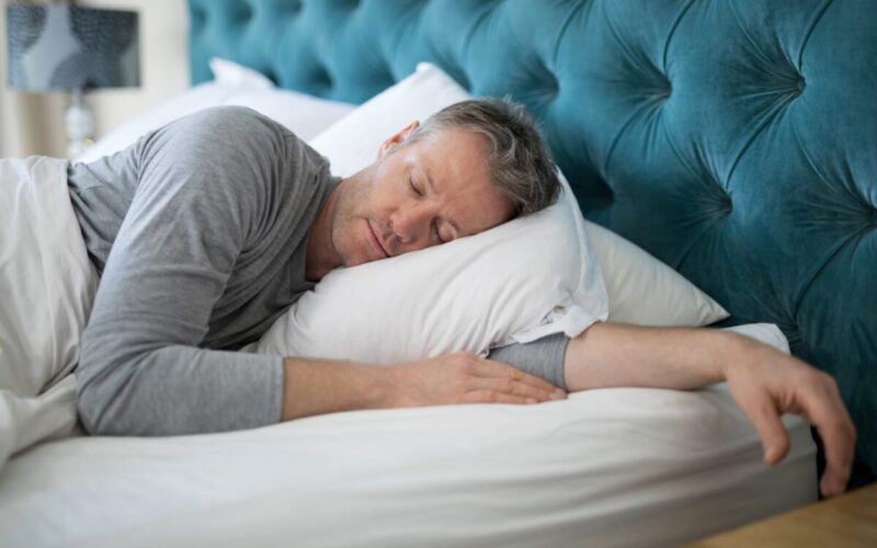 Mια παρέμβαση συμπεριφοράς προσανατολισμένη στον ύπνο είχε βελτιωμένα αποτελέσματα ύπνου και λιγότερη μεταβλητότητα της γλυκόζης στο αίμα