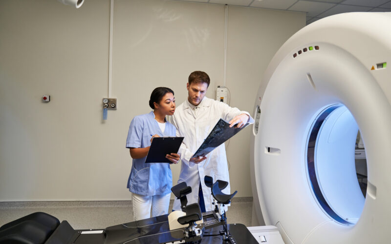 Οι αναστολείς SGLT-2 συνδέονται με χαμηλότερο κίνδυνο για αυτοάνοσα ρευματικά νοσήματα σε ενήλικες με διαβήτη τύπου 2