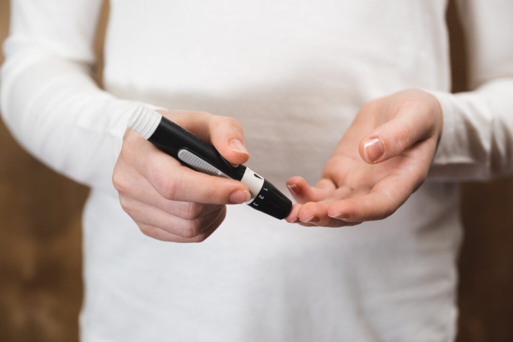 Μια νέα μη επεμβατική απεικόνιση θα μπορούσε να αντικαταστήσει τα τρυπήματα των δακτύλων στα άτομα με διαβήτη