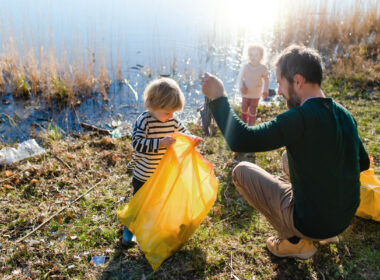 Η έκθεση των πατέρων σε μικροπλαστικά συνδέεται με τα μεταβολικά προβλήματα των παιδιών τους