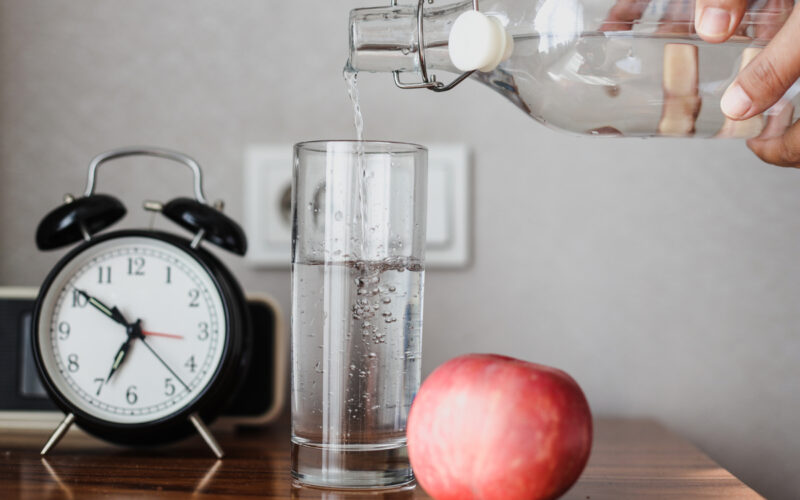 5 πρωινές συνήθειες για καλύτερη ρύθμιση σακχάρου (και περισσότερη ενέργεια)