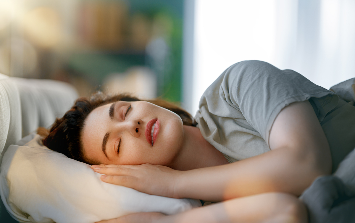 Μελέτη: Περίπου 7 ώρες ύπνου τη νύχτα συνδέονται με χαμηλότερη αντίσταση στην ινσουλίνη και μικρότερο κίνδυνο διαβήτη τύπου 2