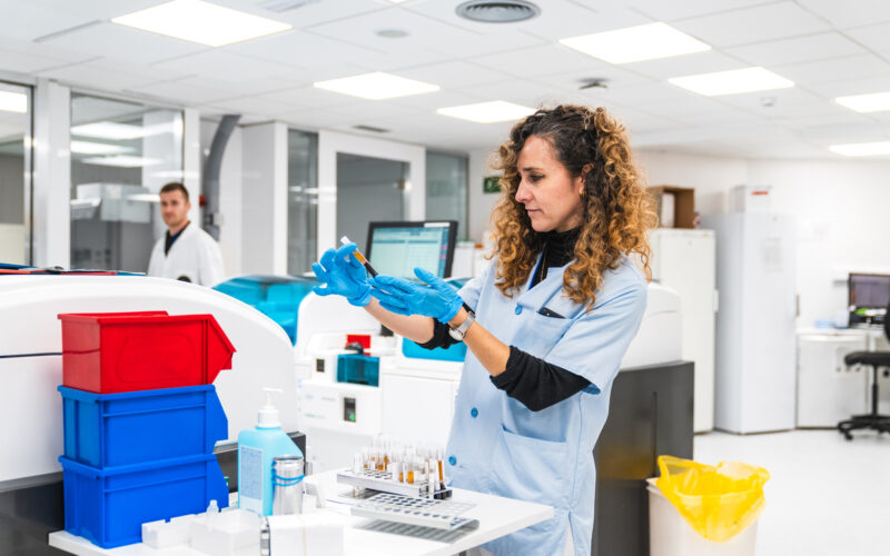 Γενετικές παραλλαγές σε 1 στα 10 άτομα μπορεί να μειώσουν την απόκριση του σακχάρου στο αίμα στα GLP-1 φάρμακα για τον διαβήτη