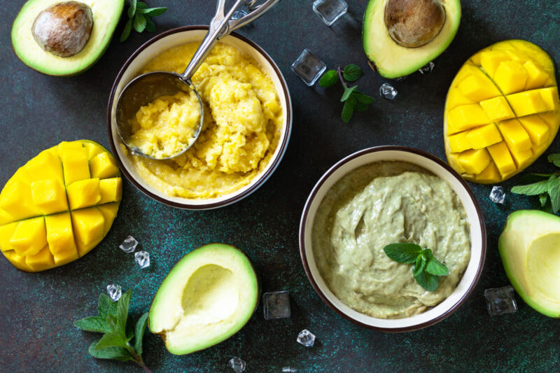 Αβοκάντο και μάνγκο κάθε μέρα: Μελέτη συνδέει τον συνδυασμό με καλύτερους δείκτες καρδιαγγειακής υγείας σε άτομα με προδιαβήτη